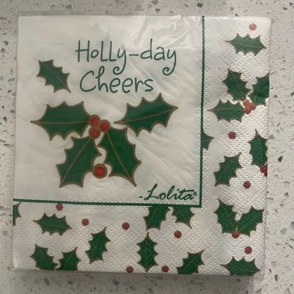 Lolita Holly Berry TW4-8400 White Green 20-Count 3-Ply Beverage Napkins 9”x9”